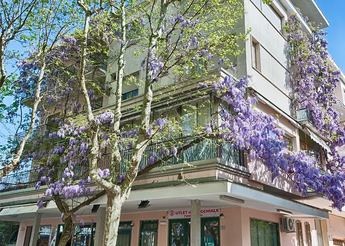 Lucia 2* Bellaria-Igea Marina