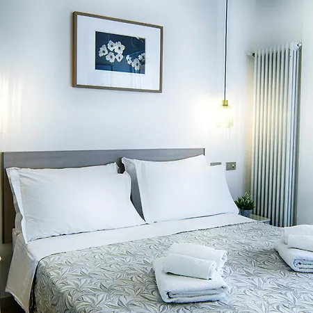 Hotel Lucia 2*