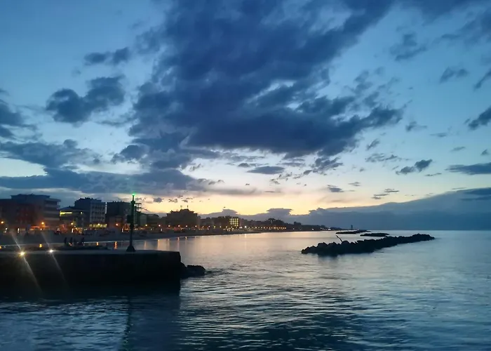 Lucia Szálloda Bellaria – Igea Marina